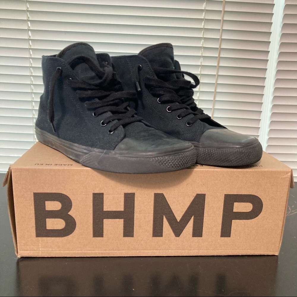 Bohempia Orik 2.0 - Black converse style barefoot shoe - W10/M8/EU41